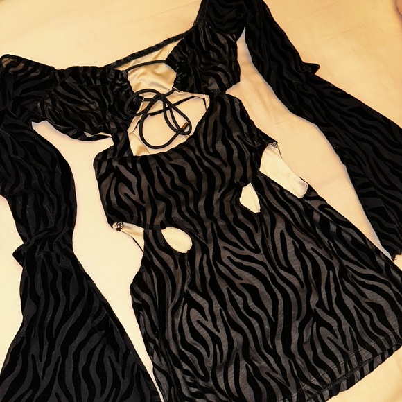 OUTCAST CLOTHING: Eden mini dress black - Picture 4 of 5